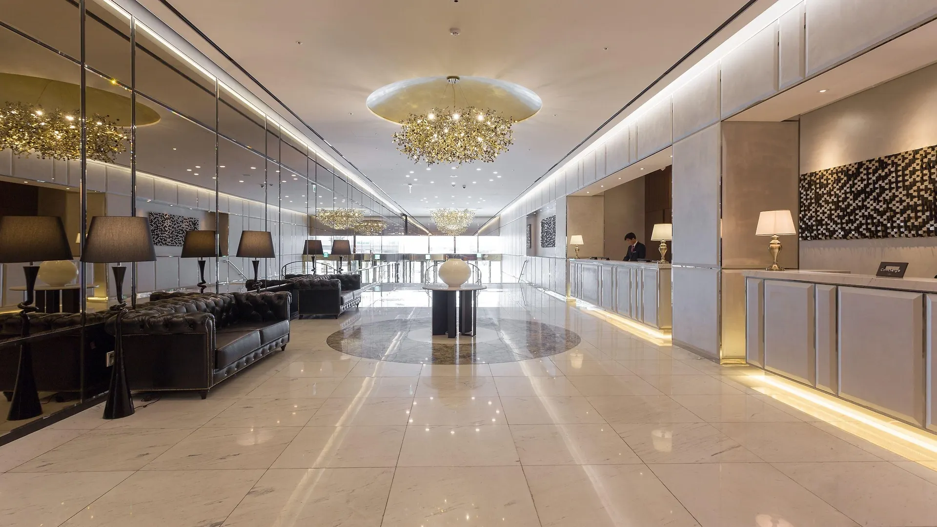 Charis Hotel Incheon 3*,