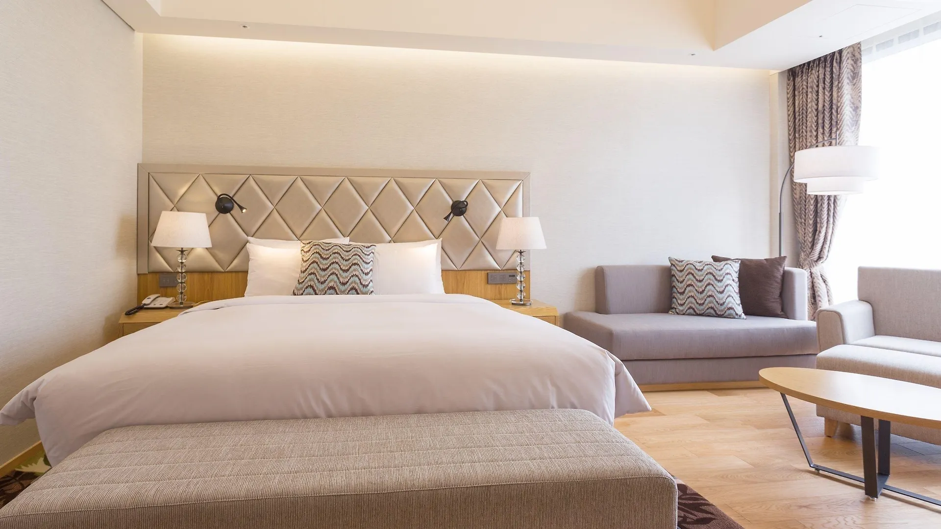 Charis Hotel Incheon