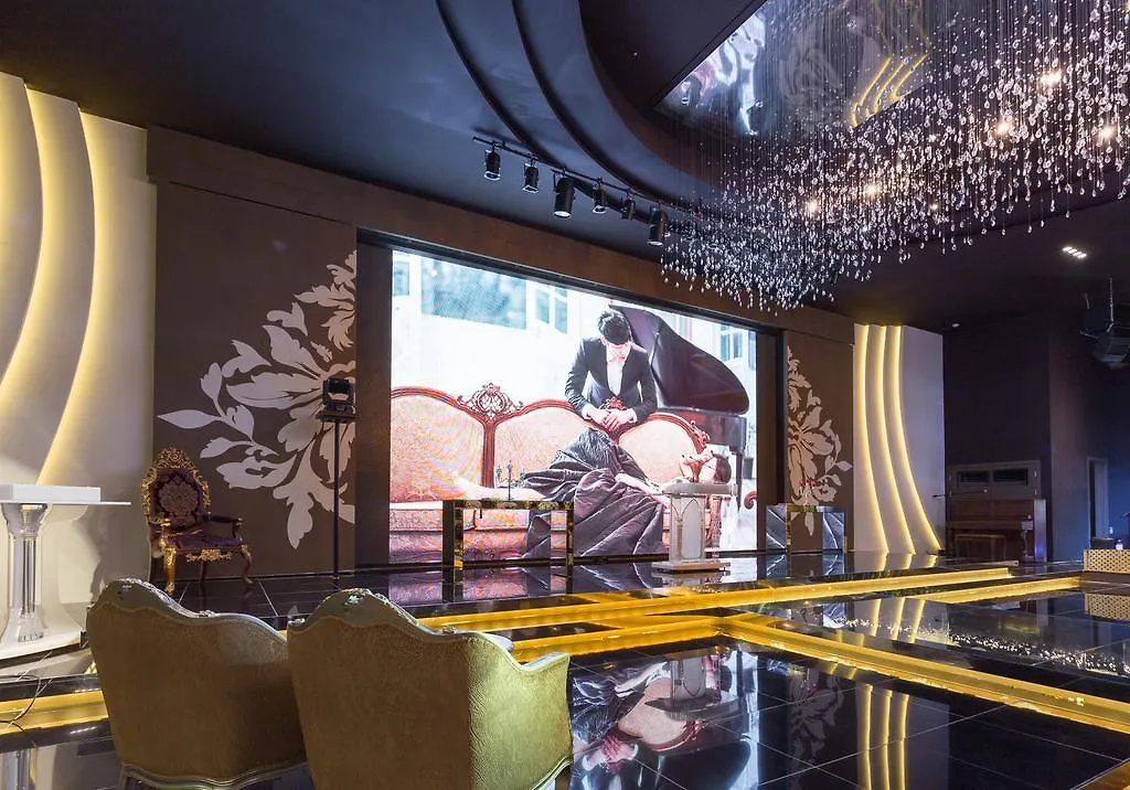 Charis Hotel Incheon