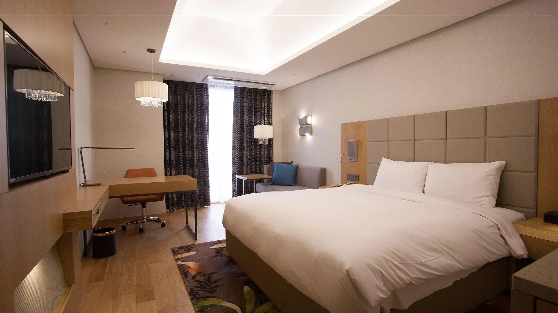 Charis Hotel Incheon