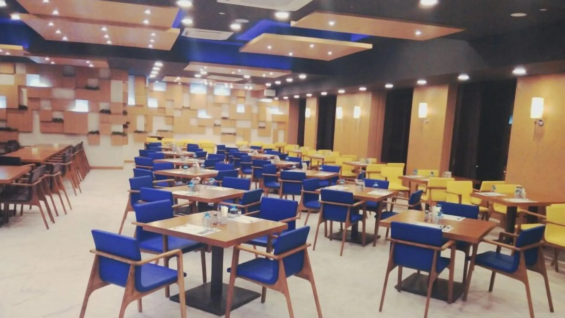 Charis Hotel Incheon